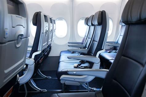 American Airlines' Main Cabin Extra: What to Know.